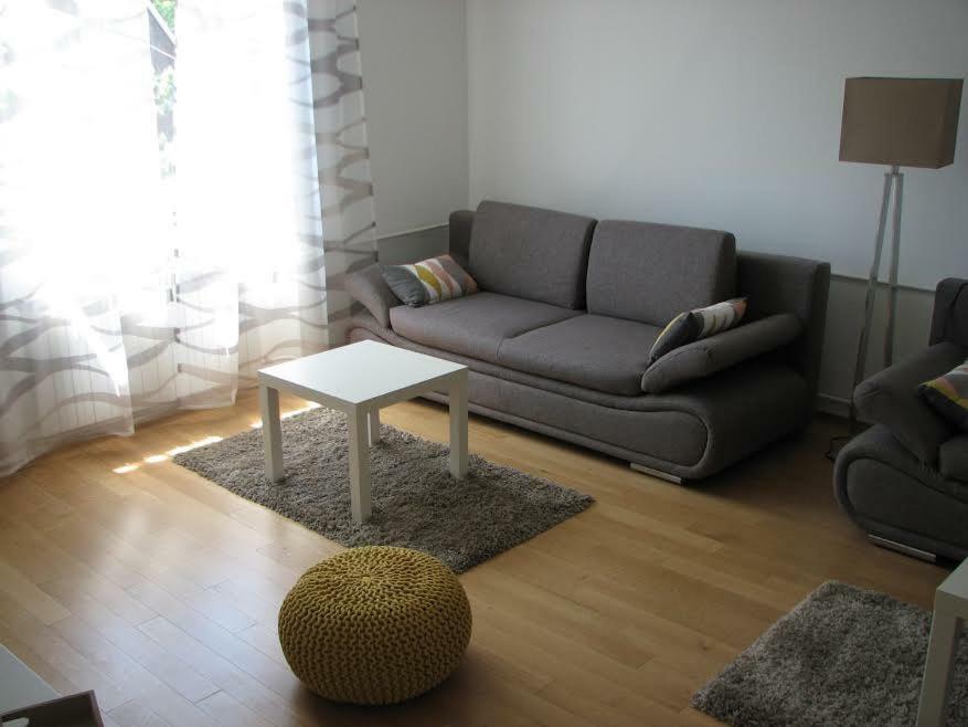 Apartment Sweet *